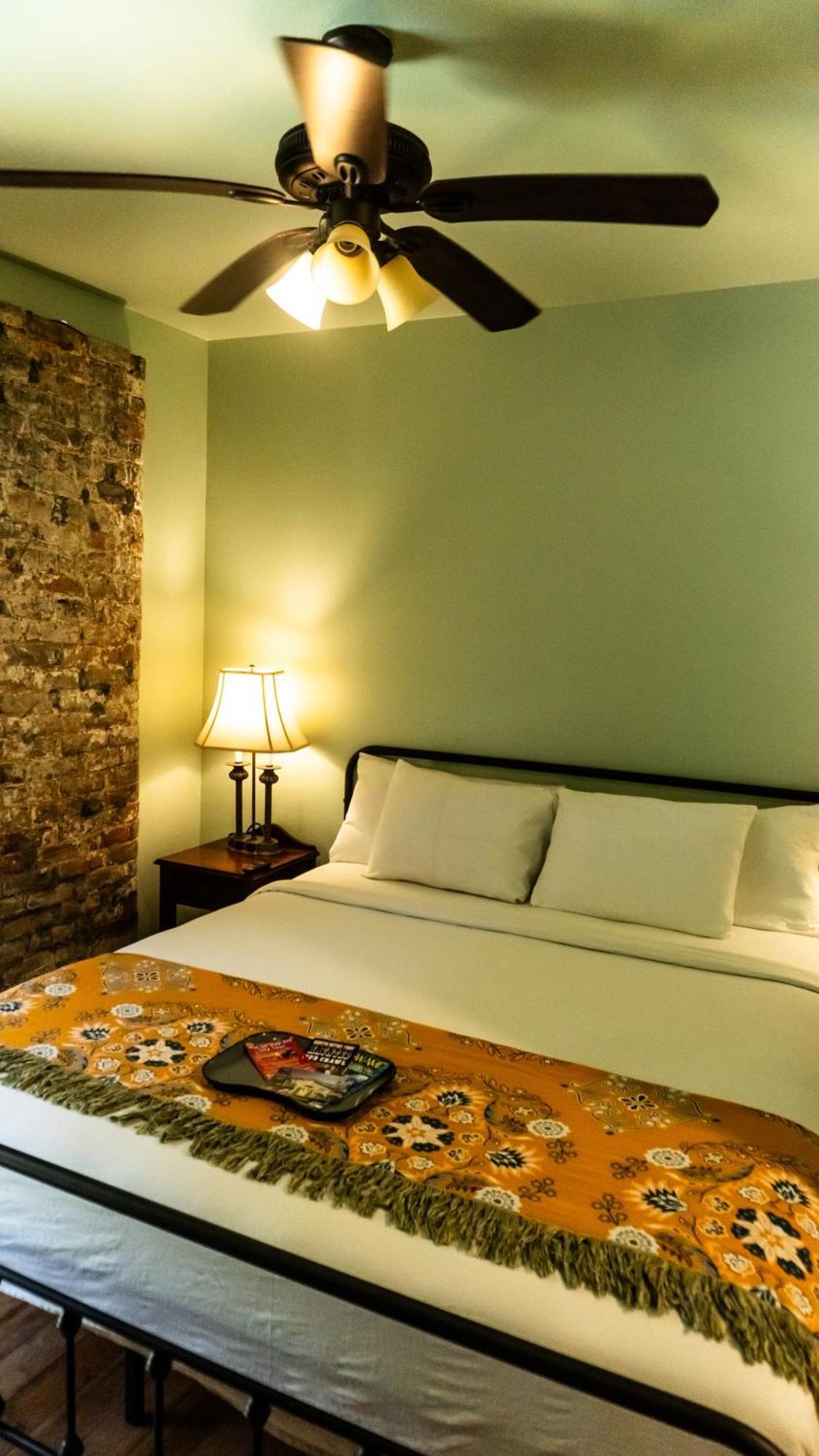 Historic Mardi Gras Inn New Orleans Ngoại thất bức ảnh