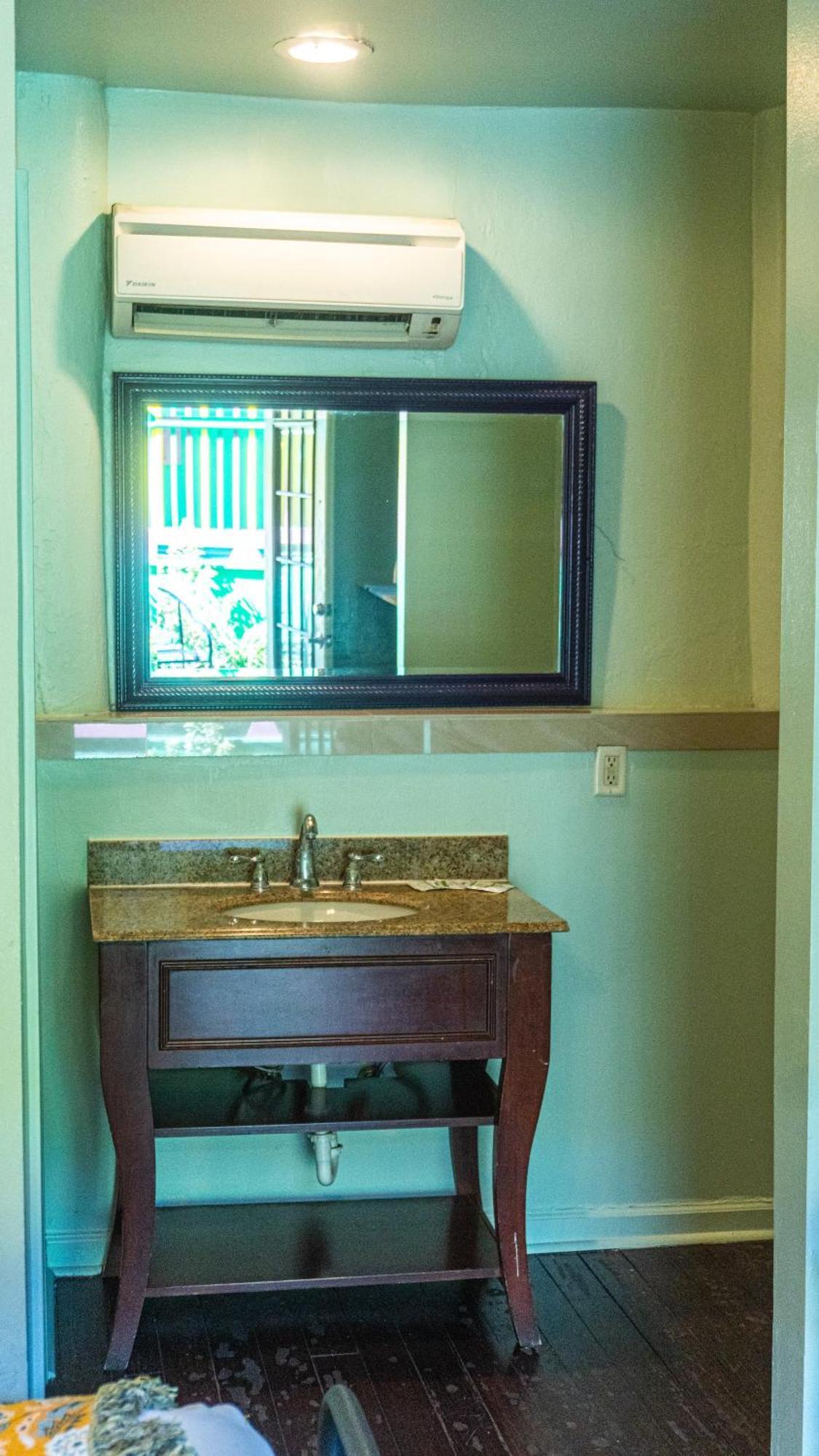 Historic Mardi Gras Inn New Orleans Ngoại thất bức ảnh